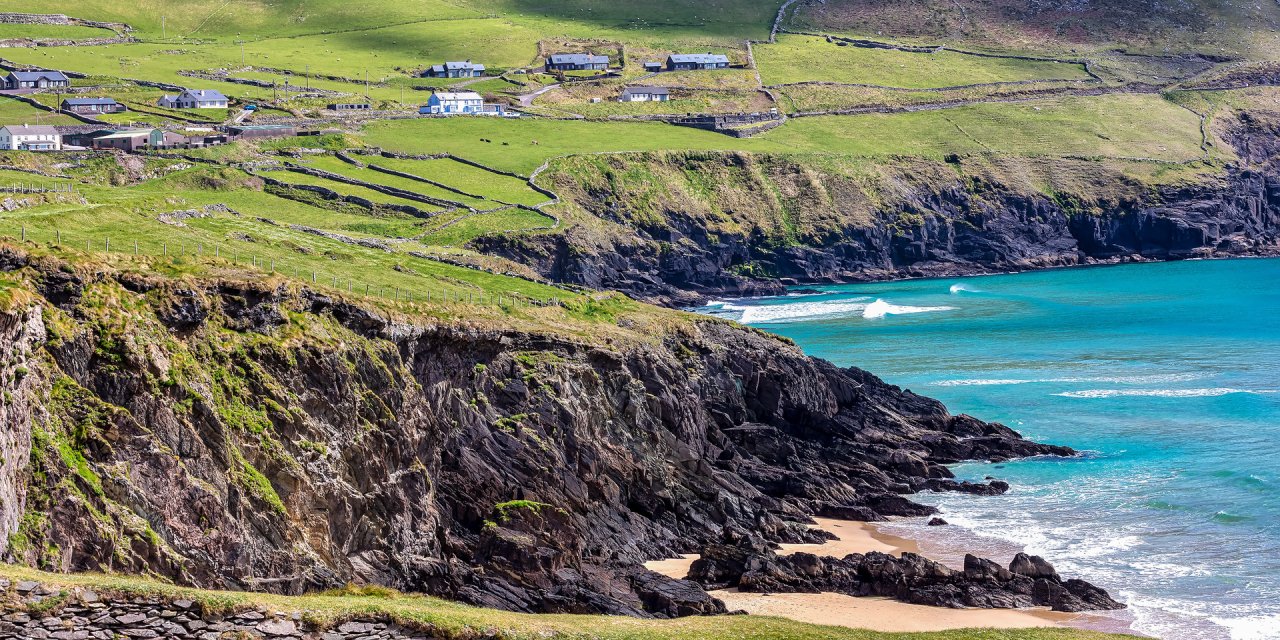 slea head cliffs